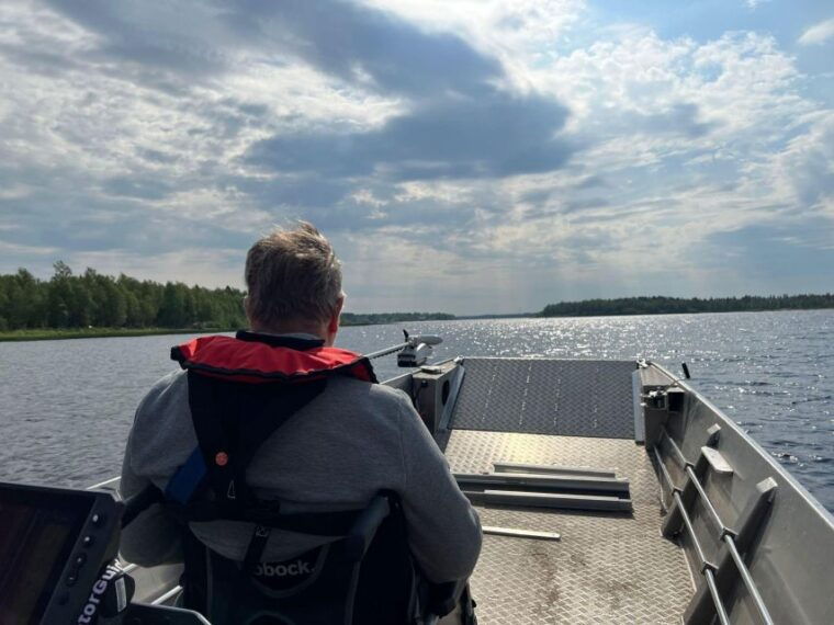 family-friendly-boat-fishing-trip-in-ii