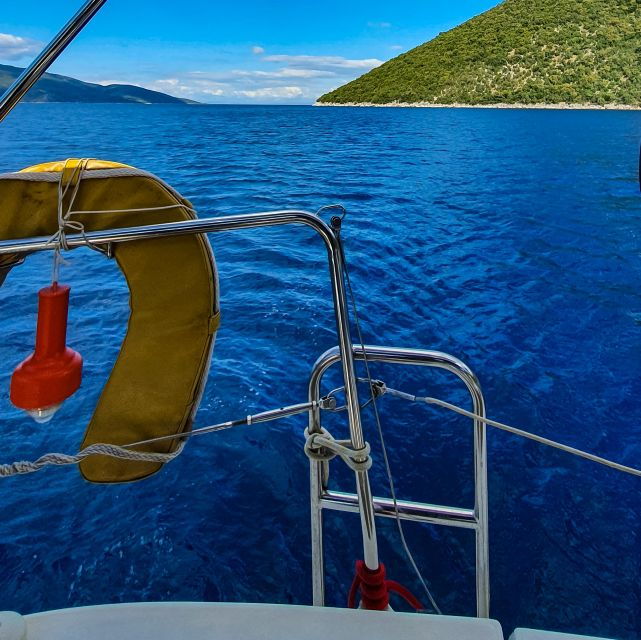 from-agia-efimia-all-inclusive-sailing-day-trip-to-ithaca