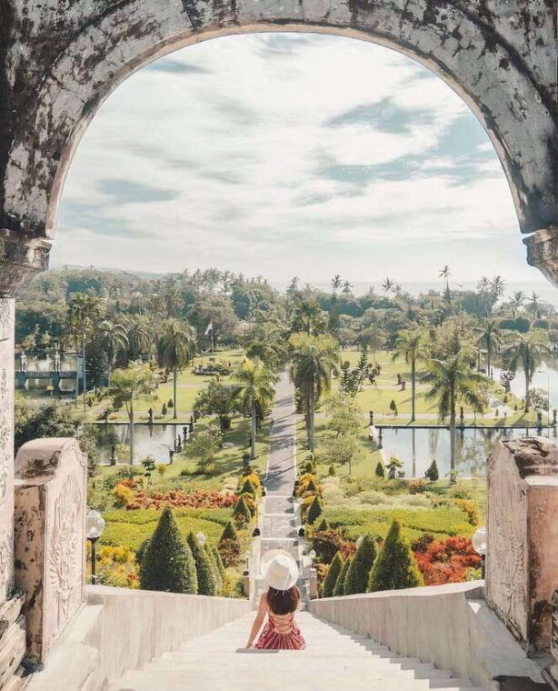 from-bali-lempuyang-temple-tirta-gangga-taman-ujung