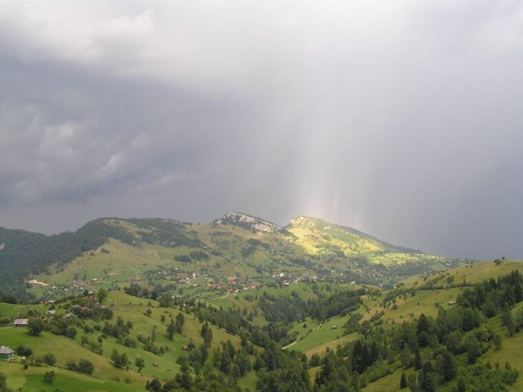 from-brasov-romanian-mountain-villages-day-tour