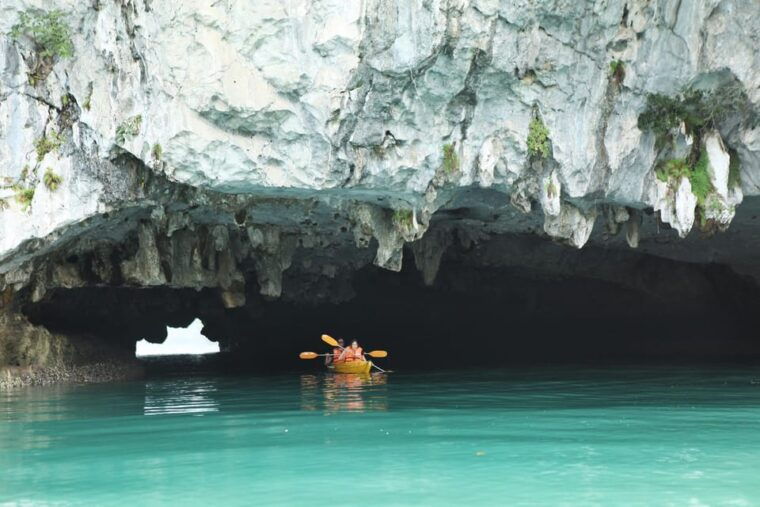 from-cat-ba-full-day-cruise-kayaking-swiming-snorkling
