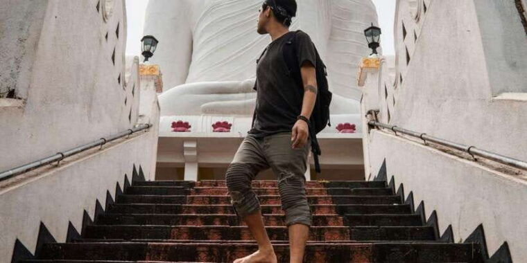 from-colombo-kandy-pinnawala-and-tea-factory-full-day-trip-2