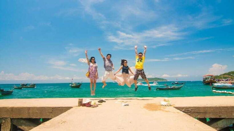 from-da-nang-cham-island-day-trip