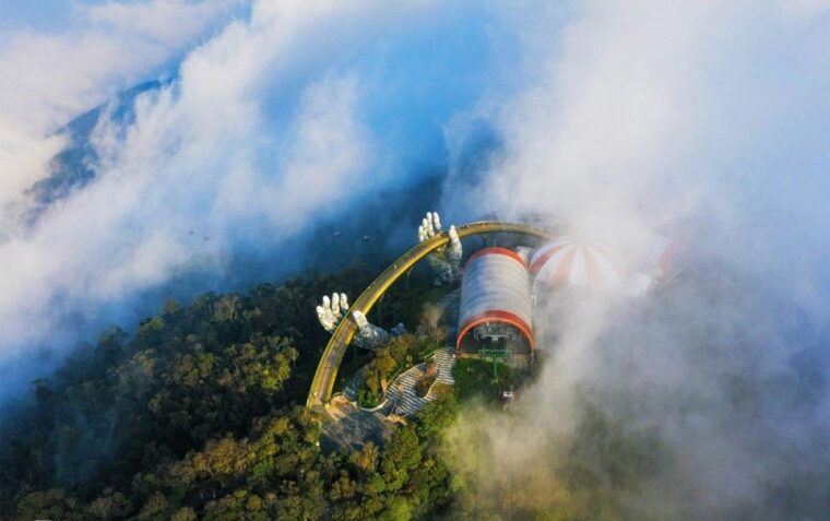 from-da-nang-hoi-an-ba-na-hills-golden-bridge-small-group