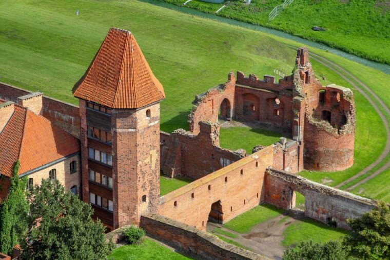 from-gdansk-malbork-castle-half-day-private-tour