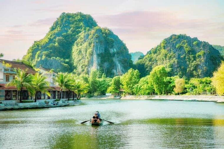 from-ha-noi-hoa-lu-tam-coc-trang-an-mua-cave