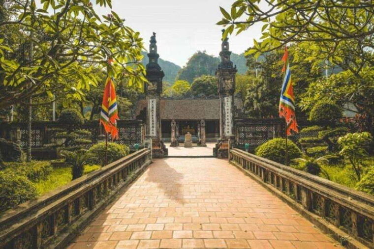 from-ha-noi-tam-coc-hoa-lu-mua-cave-full-day-trip