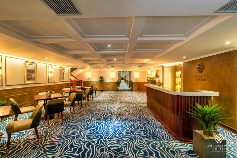 from-halong-halong-dinner-cruise-with-entertainment