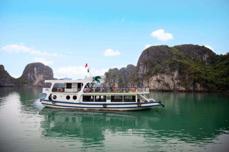 from-hanoi-bai-tu-long-bay-off-the-beaten-path-day-cruise