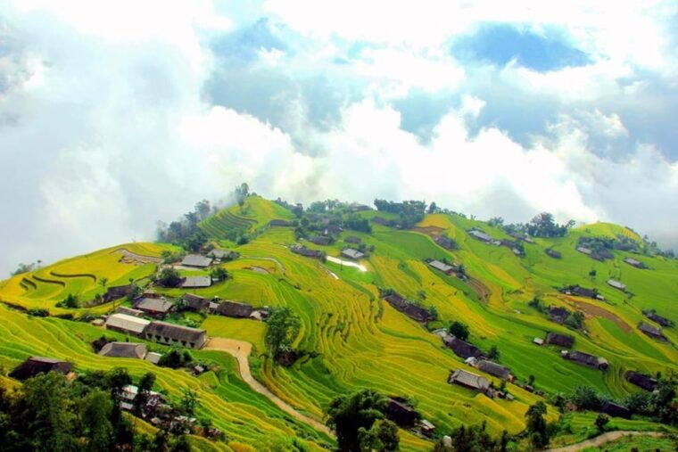 from-hanoi-group-sapa-tour-2-days-with-fansipan-peak-visit