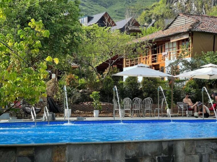 from-hanoi-ha-giang-loop-4-night-4-day-with-easy-rider