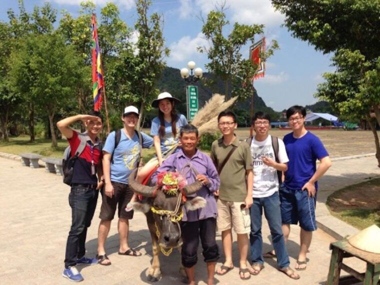 from-hanoi-hoa-lu-hang-mua-hike-tam-coc-boat-and-lunch