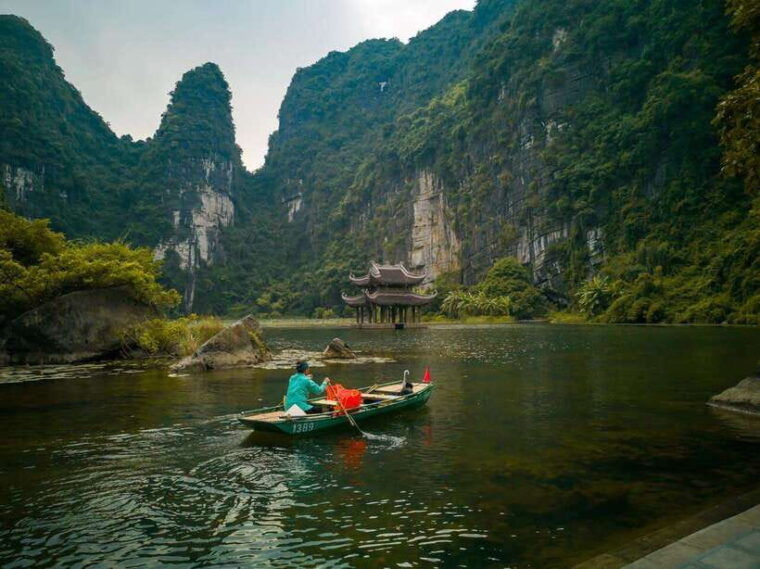from-hanoi-incense-village-and-ninh-binh-tour-1-day