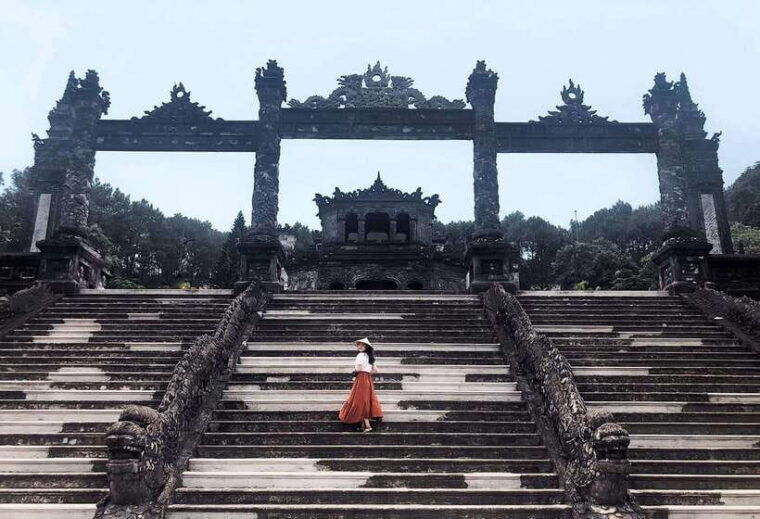 from-hoi-an-da-nang-hue-city-full-day-tour-with-lunch