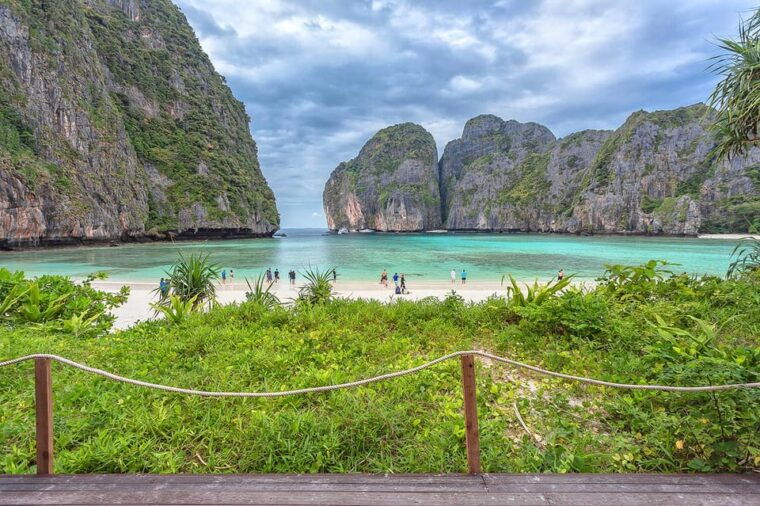 from-krabi-maya-bay-bamboo-phi-phi-islands-day-tour