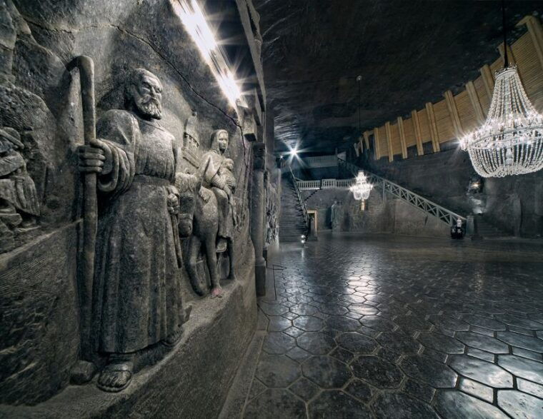 from-krakow-guided-wieliczka-salt-mine-and-chapel-tour