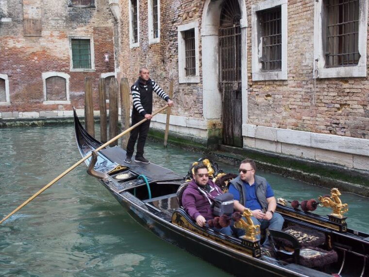 from-lake-garda-full-day-guided-group-tour-of-venice