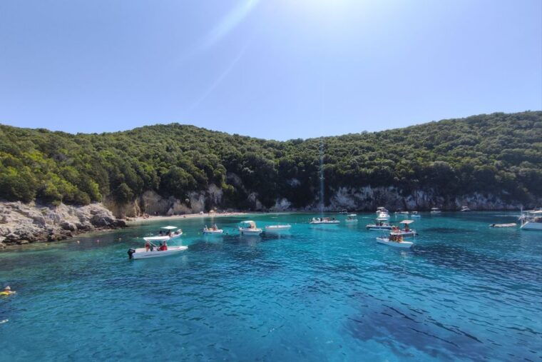 from-lefkimmi-blue-lagoon-and-syvota-village-cruise