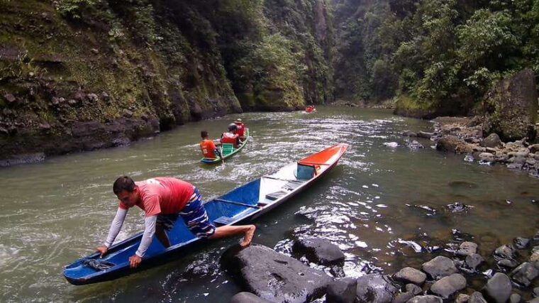 from-manila-majestic-pagsanjan-falls-adventure