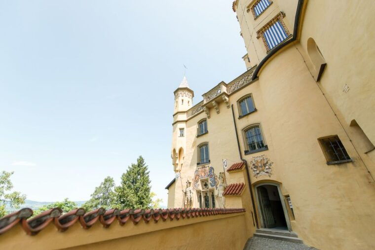 from-munich-neuschwanstein-linderhof-castle-full-day-trip