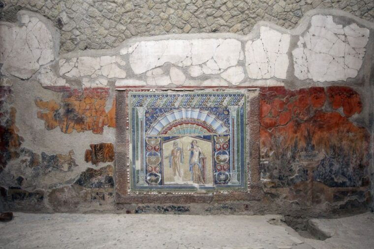 from-naples-pompeii-and-herculaneum-tour-with-lunch