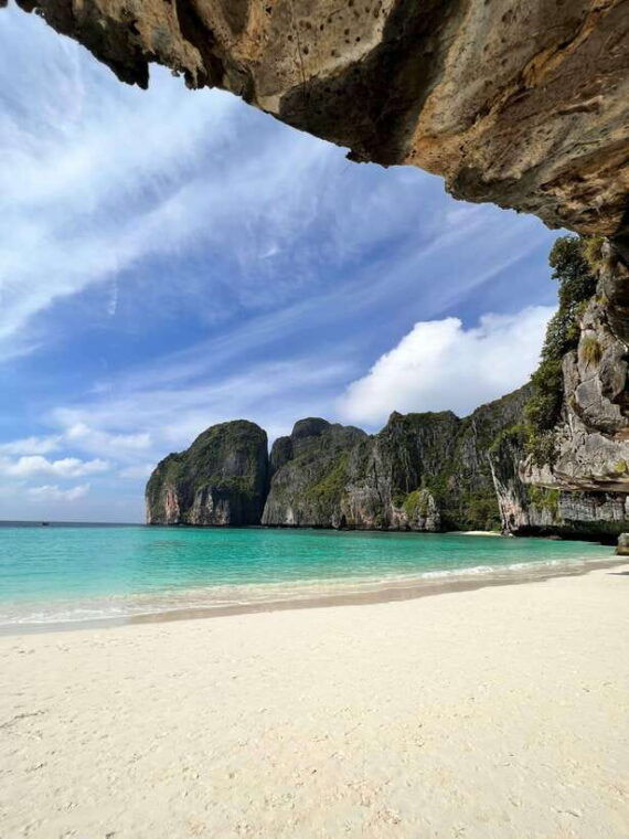 from-phi-phi-maya-bay-halfday-longtail-boat-with-snorkeling