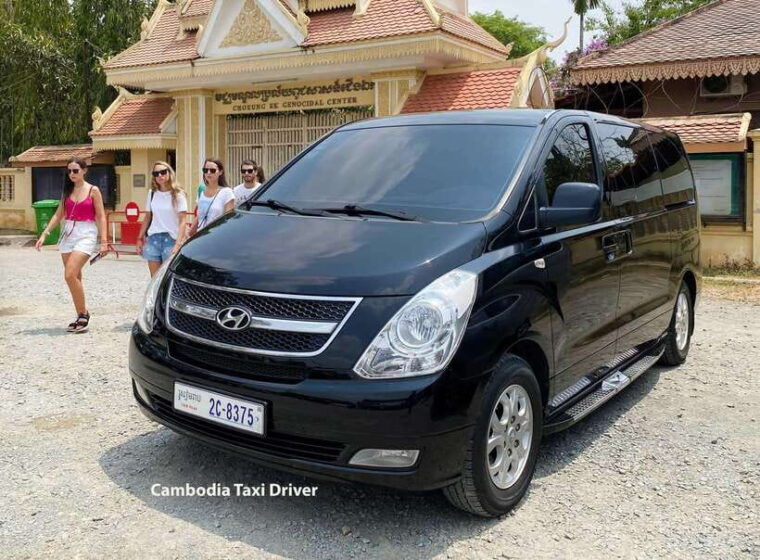from-phnom-penh-angkor-wat-bayon-and-ta-prohm-day-trip
