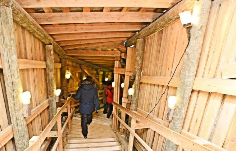 from-rovaniemi-excursion-to-the-amethyst-mine-in-luosto