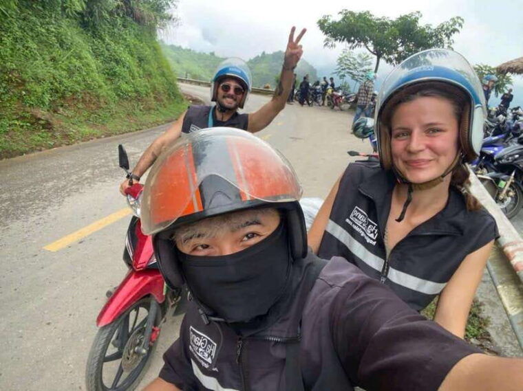 from-sapa-best-seller-3-day-motorbike-ha-giang-small-group