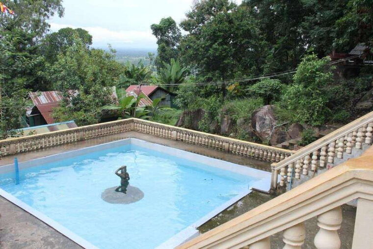 from-siem-reap-phnom-kulen-national-park-trekking-tour