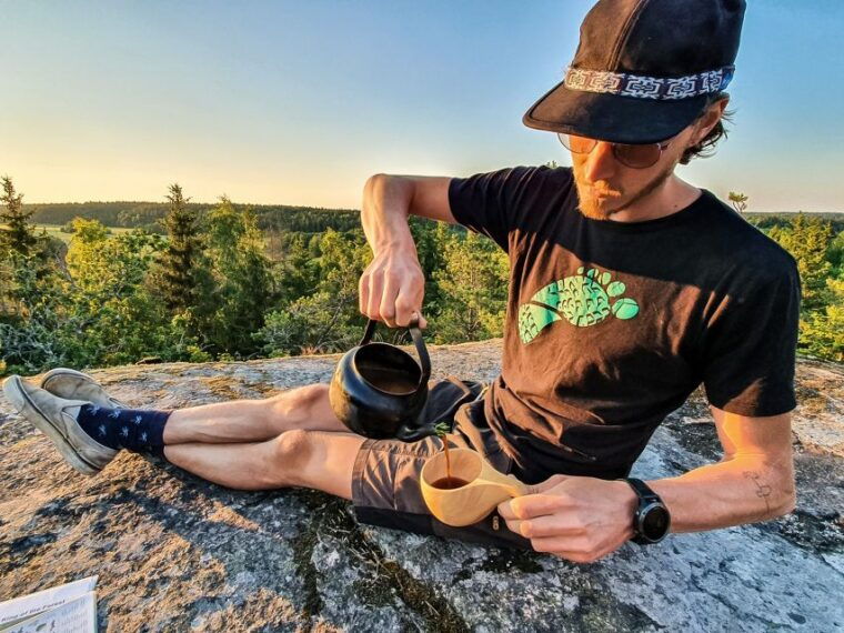 from-stockholm-wildlife-safari-with-campfire-dinner