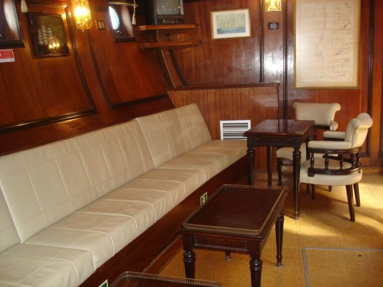 from-vilamoura-algarve-coast-3-hour-sailing-cruise