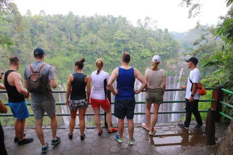 from-yogyakarta-borobudur-prambanan-bromo-waterfall