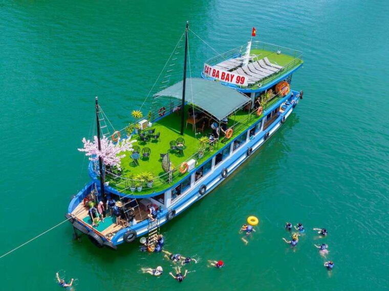 full-day-lan-ha-bay-bay-ha-long-bay-kayak-island-hopping