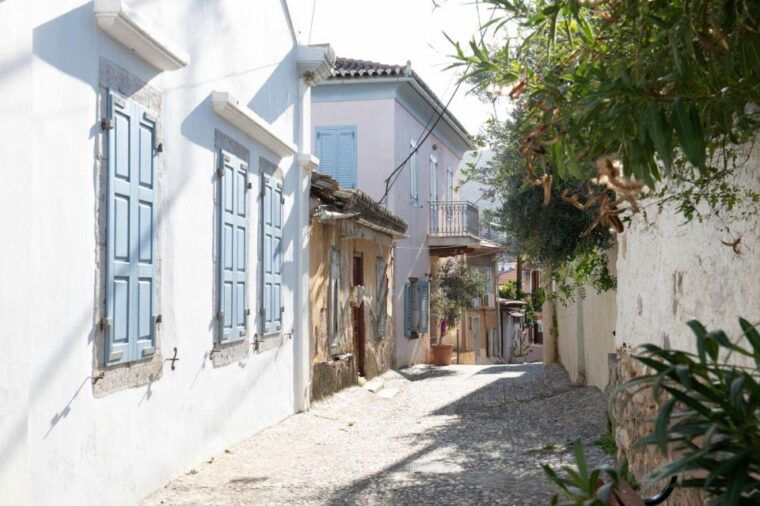 galaxidi-2h-tour-around-the-traditional-maritime-village