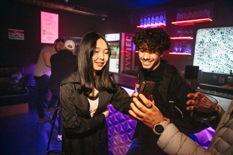 gdansk-pub-crawl-with-free-drinks-2