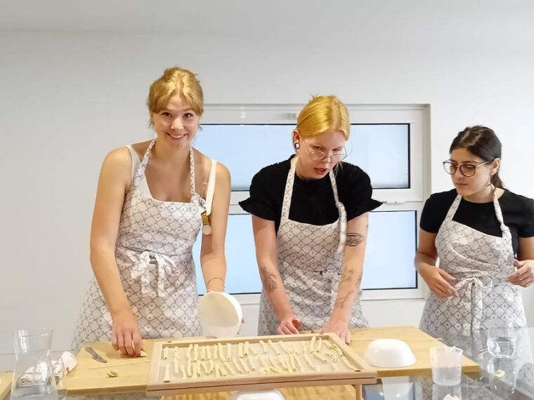 giardini-naxos-taormina-food-class-sicilian-tasting