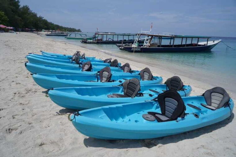 gili-trawangan-stand-up-paddleboard-lesson-and-tour