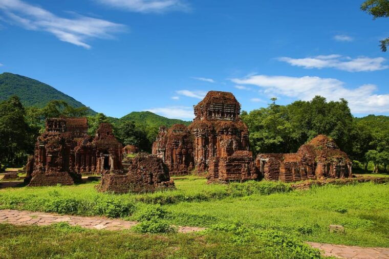 golden-hour-my-son-sanctuary-luxury-morning-tour