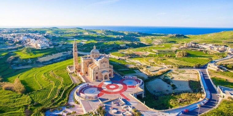 gozo-day-pass-ferry-and-hop-on-hop-off-buses-with-audio-tour