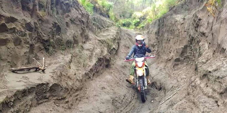 guided-bromo-dirt-bike-tour-from-malang-or-surabaya