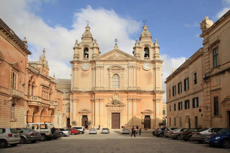 half-day-private-tour-around-the-island-in-malta-2