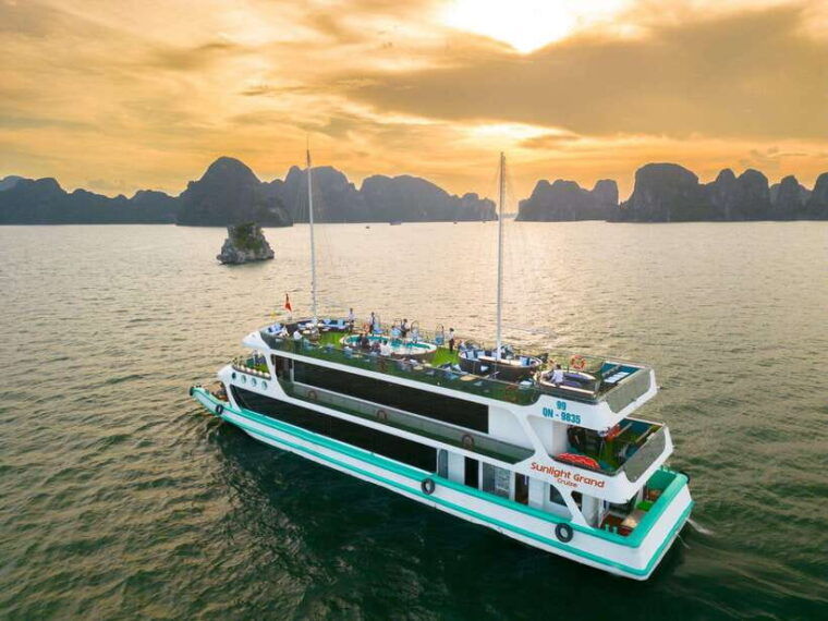halong-bay-5-star-day-cruise-with-swimm-pool-buffet-kayak