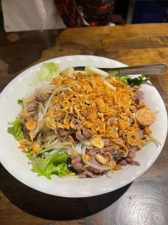 hanoi-3-hours-of-the-street-food-tour-with-local-delicacies