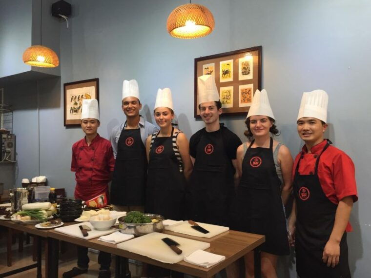 hanoi-old-quarter-market-tour-and-cooking-class-with-meal