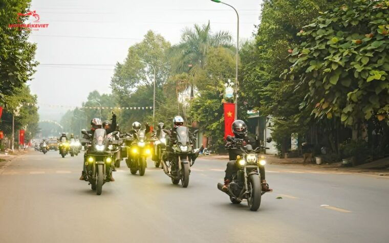 hanoi-tour-ha-giang-loop-2-days-1-night-motorbike-tour