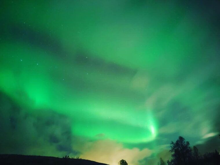 harstad-narvik-tjeldsund-northern-lights-sightseeing-by-car
