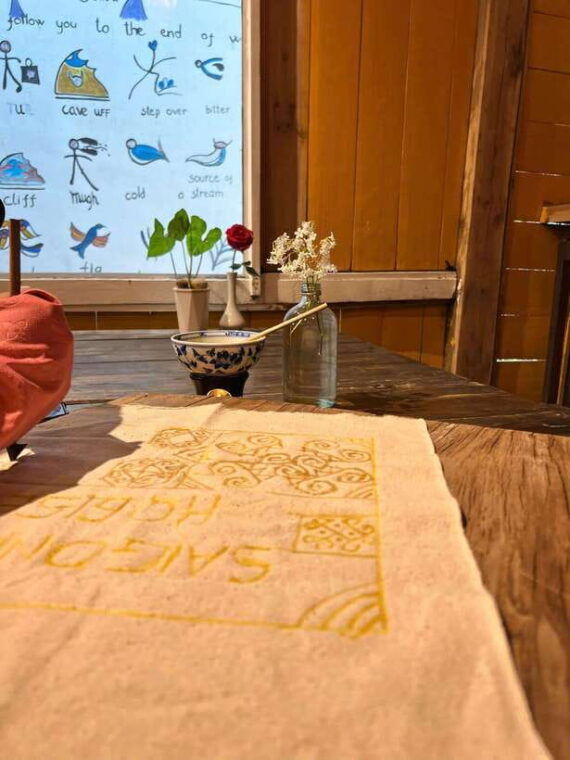 hmong-traditional-beeswax-batik