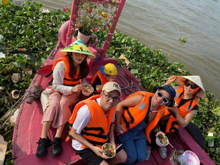 ho-chi-minh-1-day-mekong-delta-tour-floating-market-islet