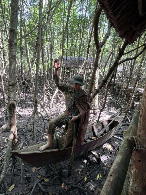 ho-chi-minh-city-monkey-island-private-with-kayak